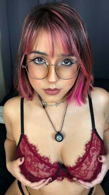 Full leaked Gothravensz private onlyfans photo
