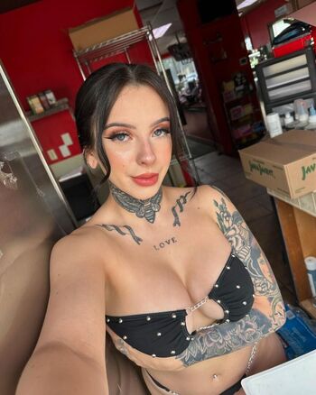 Hannahbabyjane