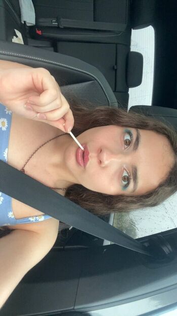 Full leaked Hannahsbananax private onlyfans photo