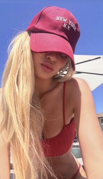Full leaked Hannahsiegel private onlyfans photo