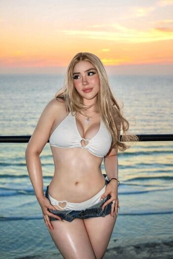 Full leaked Hannapunzell  page private onlyfans photo