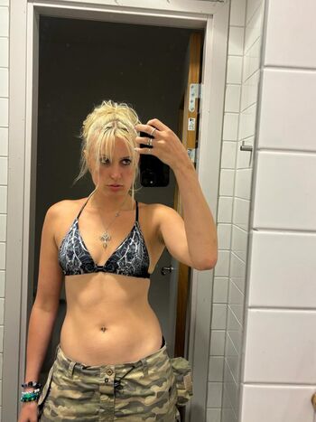 Full leaked Harmony cavelle private onlyfans photo