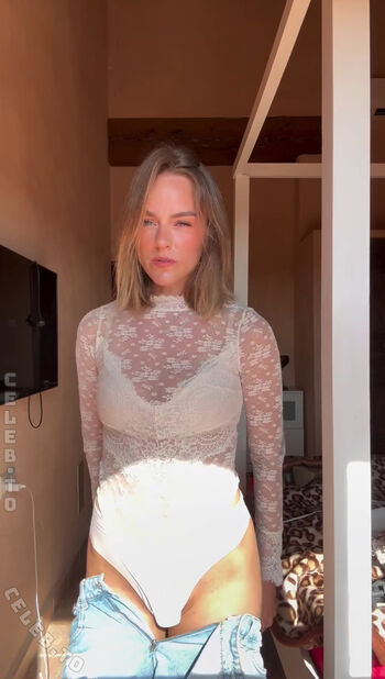 Full leaked Helena niii private onlyfans photo