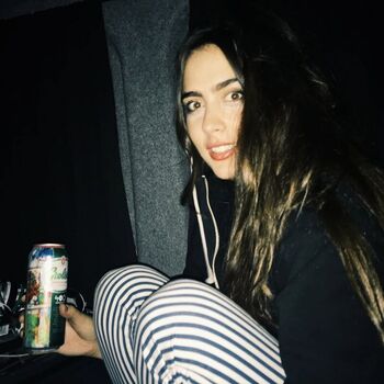 Full leaked Hinds private onlyfans photo
