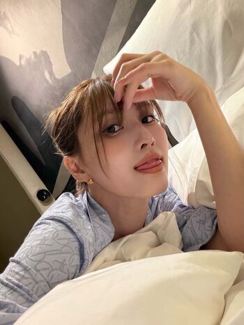 Hirai Momo
