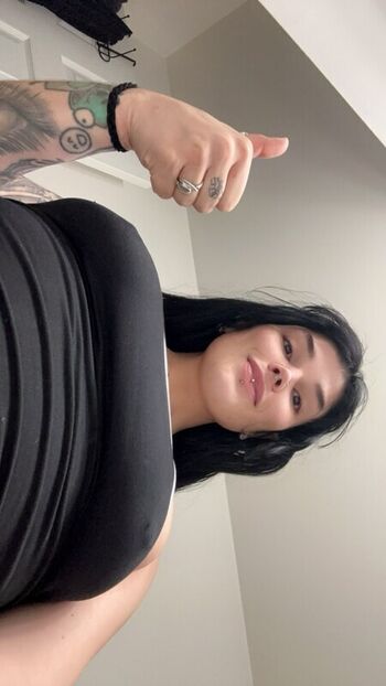 Full leaked Horrorwhre page private onlyfans photo