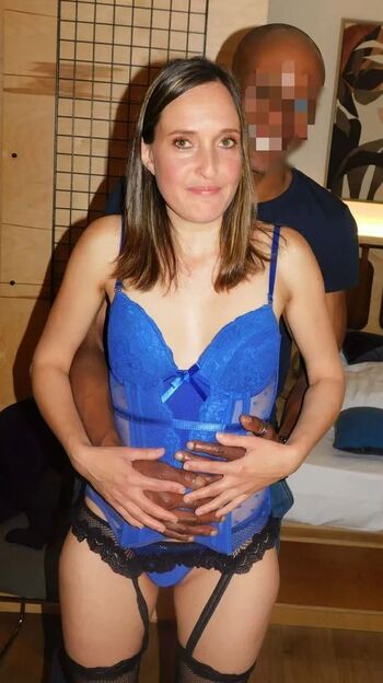 Full leaked Hotwife  page private onlyfans photo
