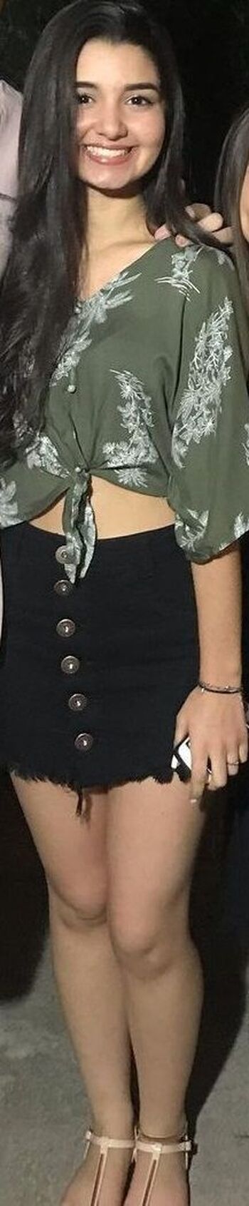 Full leaked Hotwifeyoung private onlyfans photo