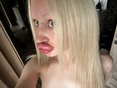Full leaked Hystricangl private onlyfans photo