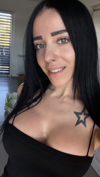 Full leaked Imviolet private onlyfans photo