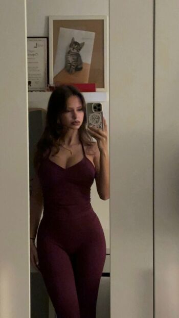 Full leaked Ioanachiivu private onlyfans photo