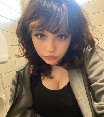 Full leaked Iownguns private onlyfans photo