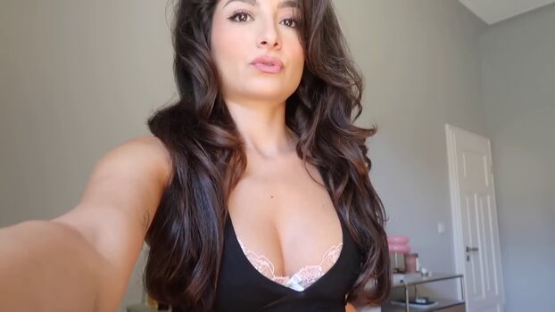 Full leaked Ischtar isik page private onlyfans photo