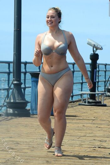 Iskra Lawrence