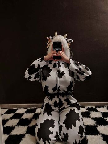 Full leaked Itsmoonica private onlyfans photo