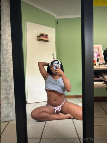 Full leaked Ivyafterdark page private onlyfans photo