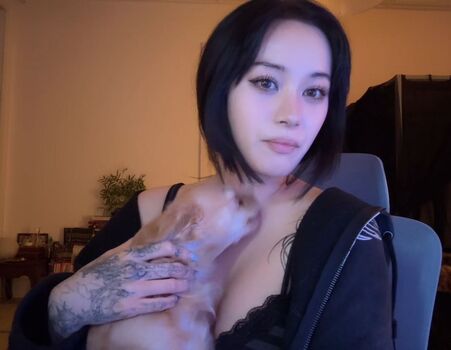 JadeyAnh