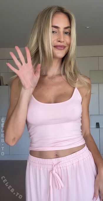 Full leaked Janni deler private onlyfans photo