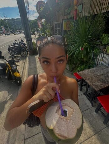Full leaked Jasmine long page private onlyfans photo