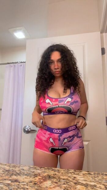Jazmyn Blaze