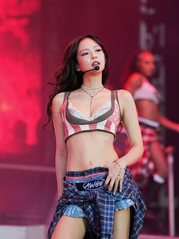 Jennie | BLΛƆKPIИK