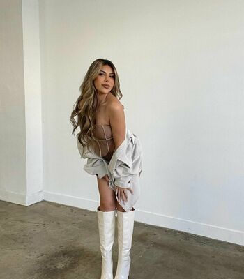 Full leaked Jessica awadis private onlyfans photo