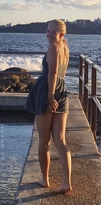 Full leaked Jette nietzard private onlyfans photo