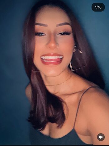 Full leaked Jhulia maciel private onlyfans photo