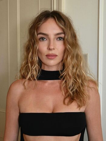 Full leaked Jodie comer private onlyfans photo