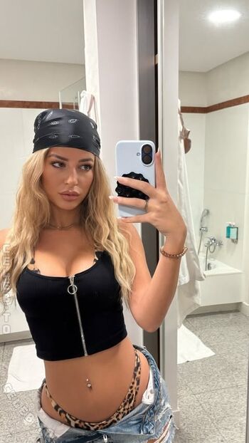 Full leaked Joena steilen private onlyfans photo