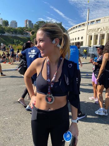Julia Gomes