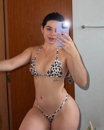 Full leaked Julia linhares private onlyfans photo