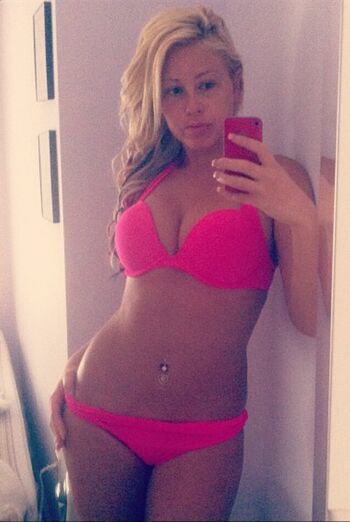 Full leaked Julia zee page private onlyfans photo