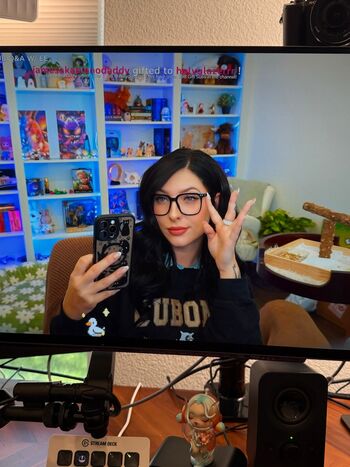 Full leaked Juliakins private onlyfans photo