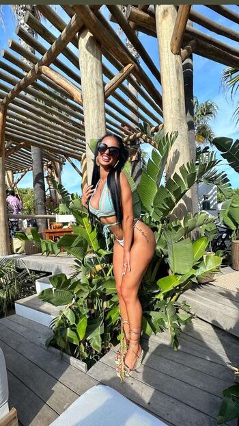 Full leaked Julie bacha private onlyfans photo