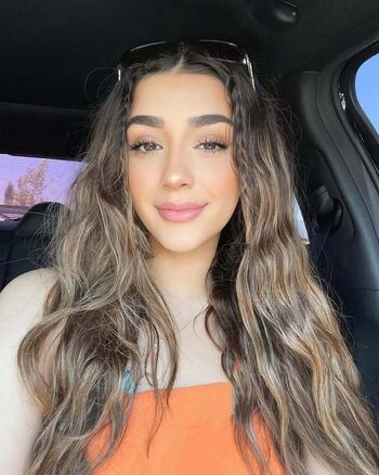 Kaitlyn Towell