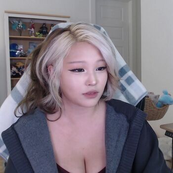 Full leaked Kang hee yoon page private onlyfans photo