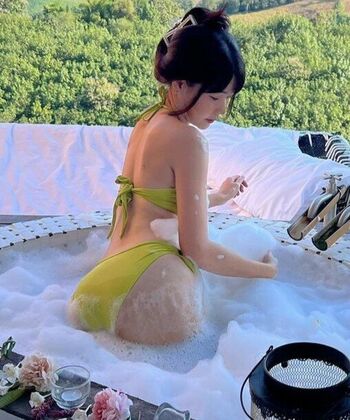 Full leaked Kanomroo private onlyfans photo
