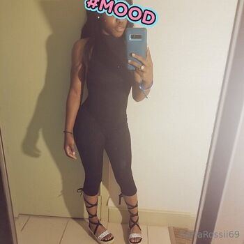 Full leaked Karlaj page private onlyfans photo
