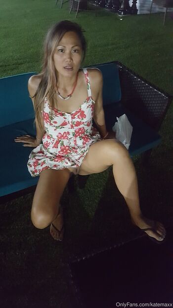 Full leaked Katemaxx private onlyfans photo