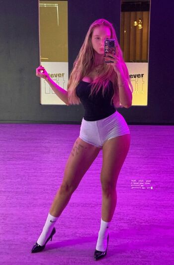Katha Aomodels