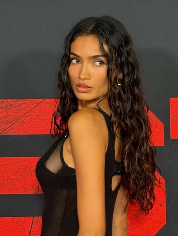 Full leaked Kelly gale private onlyfans photo