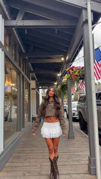 Full leaked Kennedy ahlmann page private onlyfans photo
