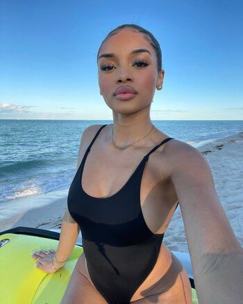 Full leaked Kenza boutrif private onlyfans photo