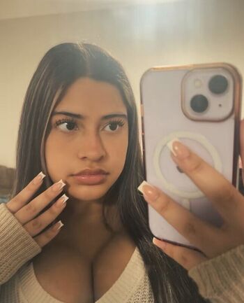 Full leaked Kerenmorales private onlyfans photo