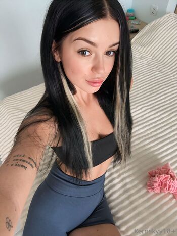 Full leaked Kerrimeow private onlyfans photo