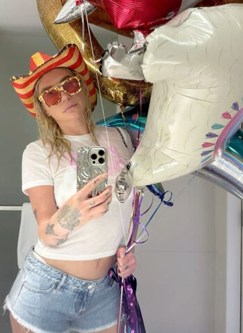 Full leaked Kesha private onlyfans photo