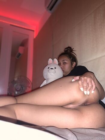 khloe2542