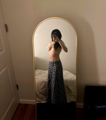 Full leaked Kikiiiru page private onlyfans photo