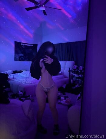 Full leaked Kisseshd private onlyfans photo